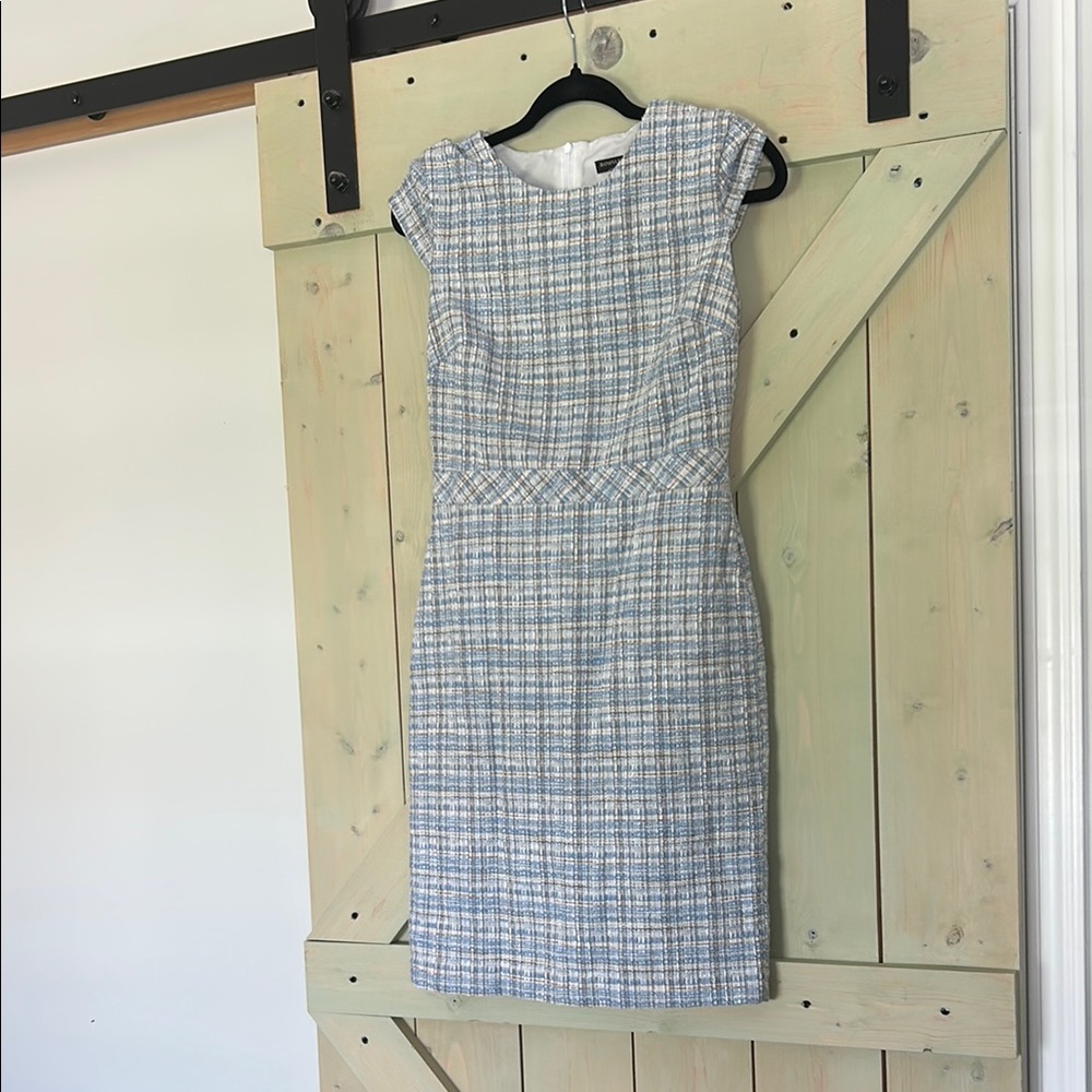 Banana Republic Black and White Sheath Midi Dress